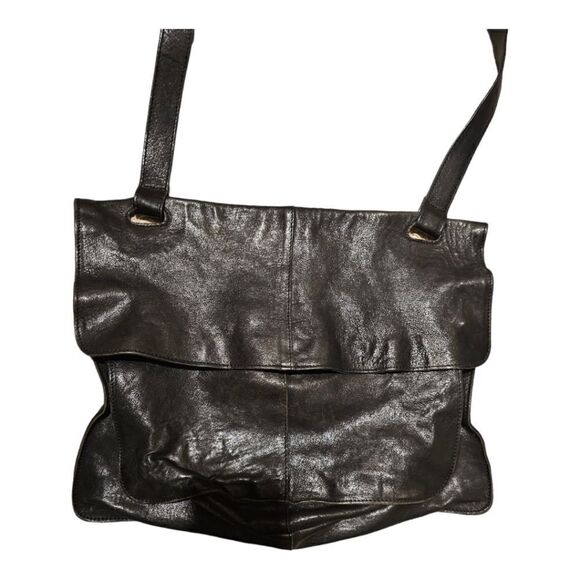 RAISON D'ETRE Made in Italy Leather Crossbody - Picture 3 of 9